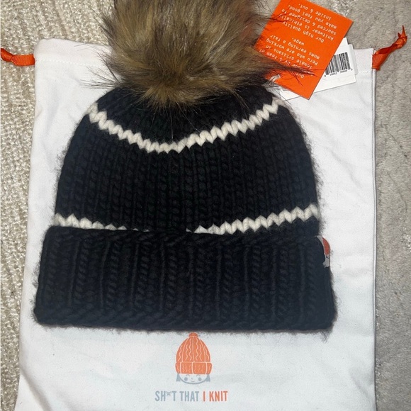 NWT RARE STIK Patriots Rhinestone Beanie - Picture 4 of 5